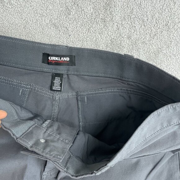NWOT Kirkland Signature Cargo Tech pants Men's 40x32 Gray Elastic Waist - Picture 6 of 10